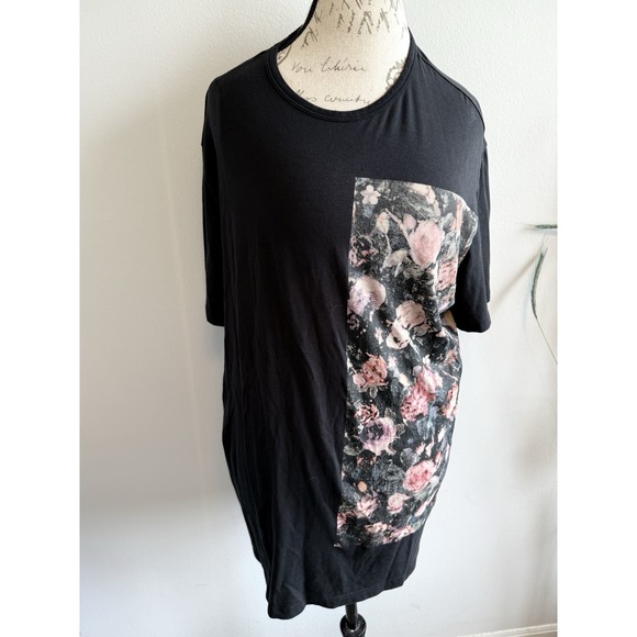 Lululemon‎ 5 Year Basic Tee *Frosted Rose Black Size XL - Picture 1 of 8